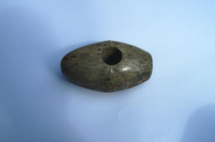 Каменный топор-молот эпохи средней бронзы