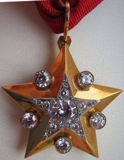 27 февраля 1943 г. указом Президиума ВС СССР была учреждена Маршальская Звезда.